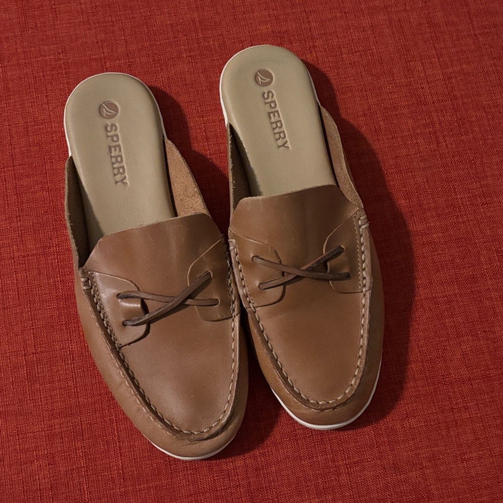 Sperry Women’s “Mulefish” Leather Boat Shoe